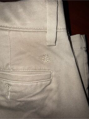 Dockers Khaki Slim Chinos in Light Tan